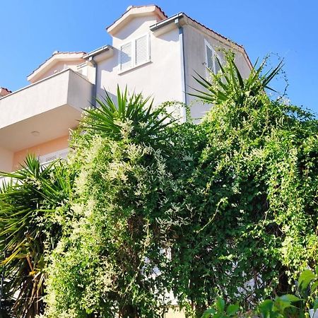 Apartments Mazuran Χβαρ Εξωτερικό φωτογραφία